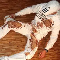 gstar - messy white outfit